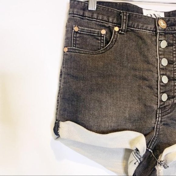 One Teaspoon Gray High Waist Button Front Denim Shorts 26 - Picture 4 of 8